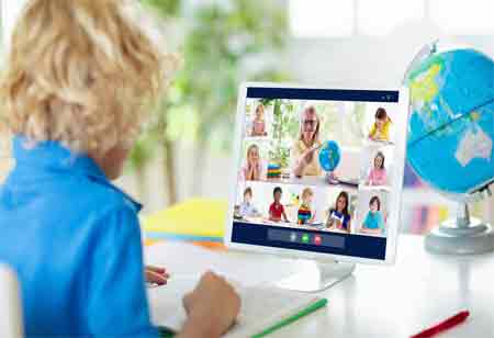 How Technology Helps Foster Student Engagement in Online Learning Platforms?